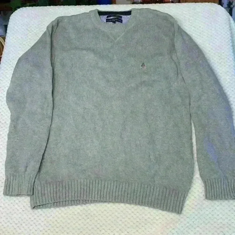 Tommy Hilfiger grandpa sweater sz L vintage crew neck cable knit thick *wear*